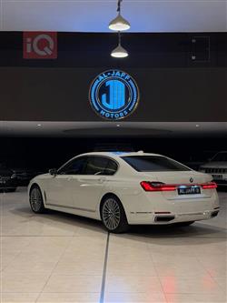 بي ام دبليو الفئة 7